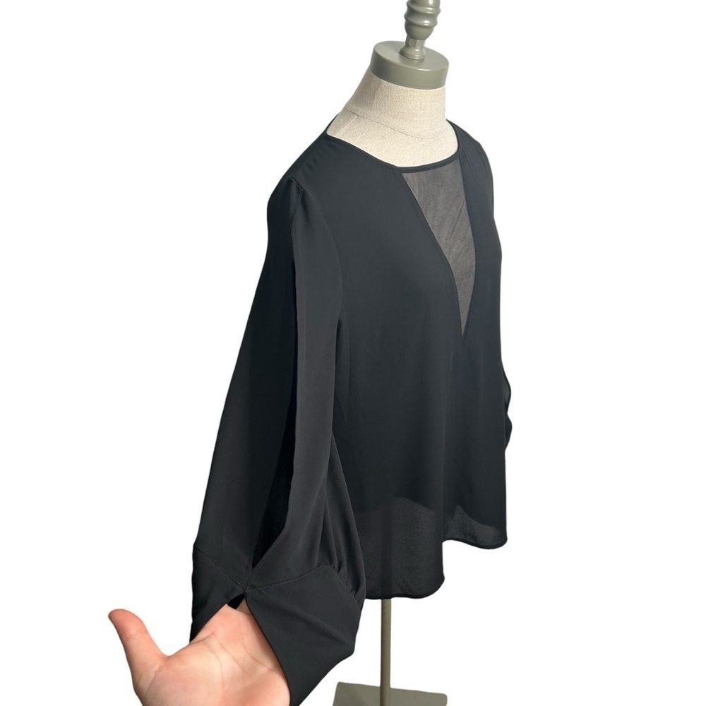 Express Black Mesh Insert Deep V-Neck Split Sleeve Tunic Blouse Women’s Small - Picture 4 of 7